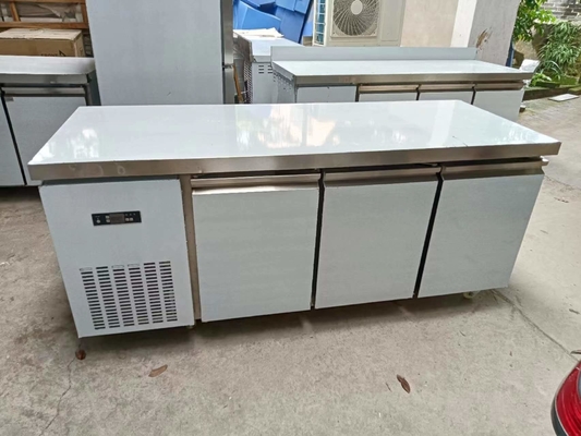 3 ドア カウンター 低温 ステンレス スチール 作業台 キッチン 設備