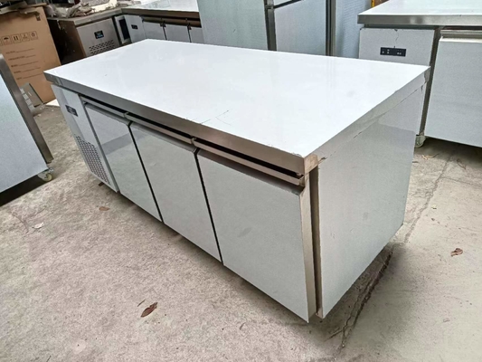 3 ドア カウンター 低温 ステンレス スチール 作業台 キッチン 設備