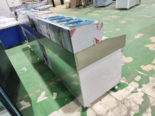 1.8M サラダ作業台 3 ドア アンダーカウンター 冷蔵 ピザ 準備テーブル トップディスプレイ