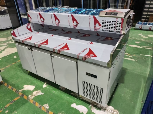 1.8M サラダ作業台 3 ドア アンダーカウンター 冷蔵 ピザ 準備テーブル トップディスプレイ